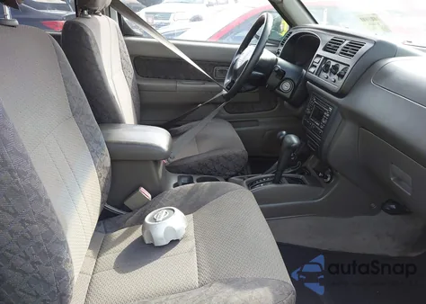 2000 Nissan Xterra Se/Xe from USA, damaged, VIN 5N1ED28Y8YC501675